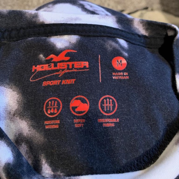 Lot of Hollister Shirts - Medium - Picture 6 of 9